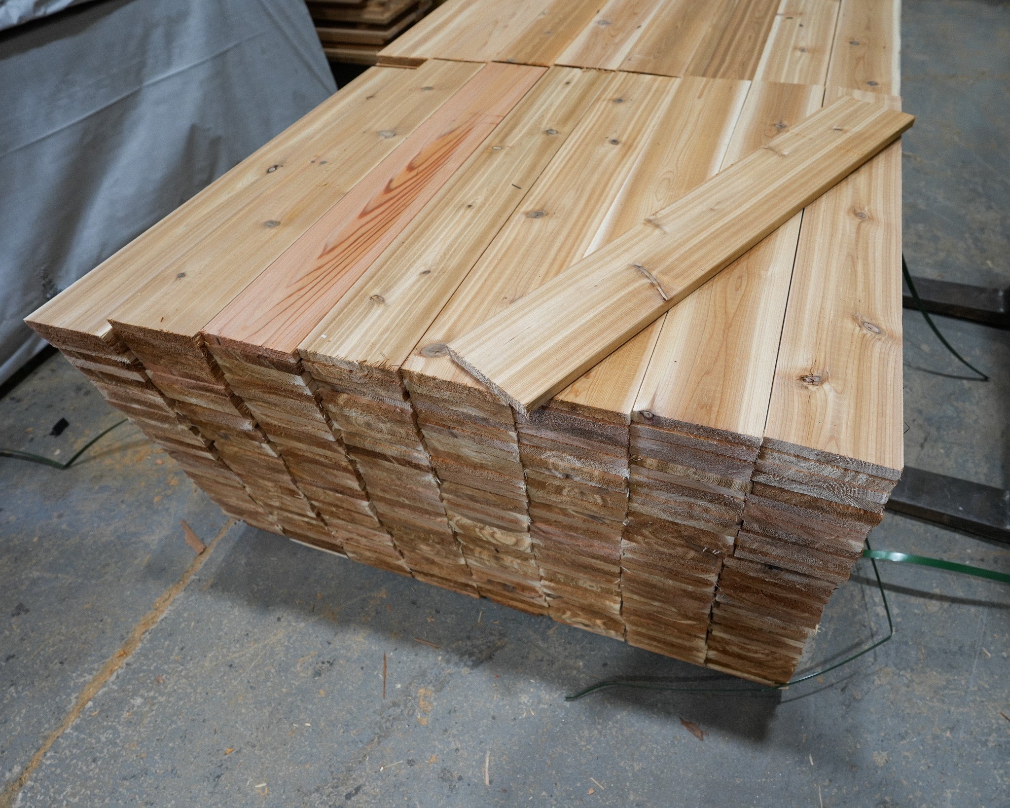 1 x 6 Knotty Cedar S4S Dressed 4 sides – Wood Outlet by Cedar Planters